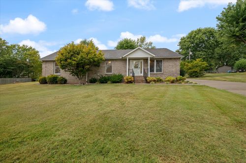 106 Lee Dr, Springfield, TN, 37172-4423 | Card Image
