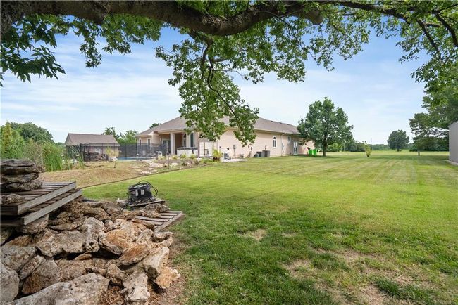 1702 Cedar Ridge Rd, House other with 4 bedrooms, 4 bathrooms and null parking in Parsons KS | Image 95