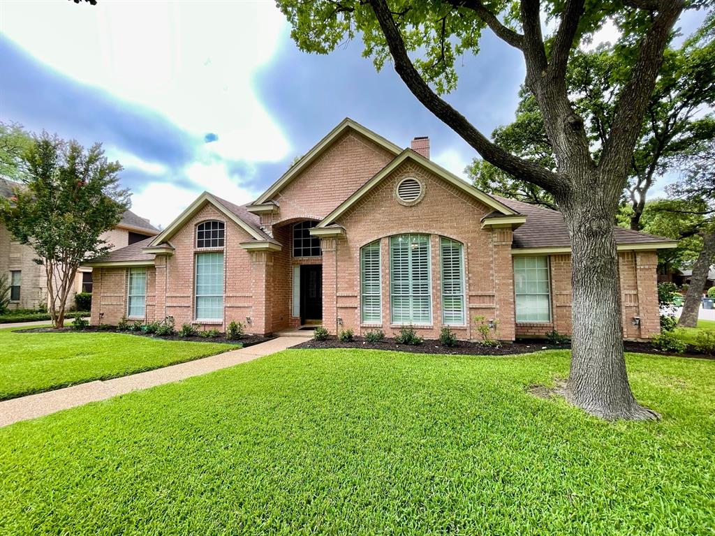 Forestwind Ct, Arlington, TX 76001