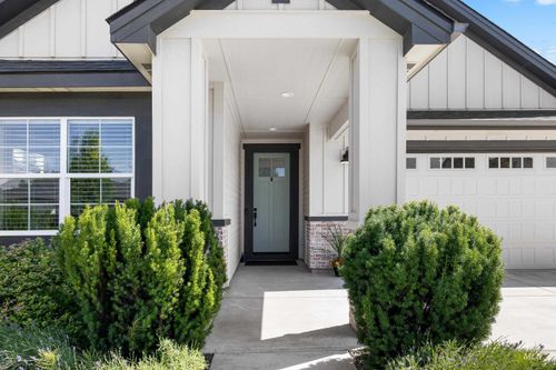 4295 W Lost Rapids Dr, Meridian, ID, 83646-6666 | Card Image