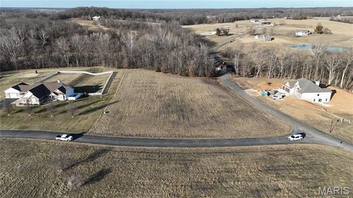 5 Seabiscuit Drive, Troy, MO, 63379 | Card Image