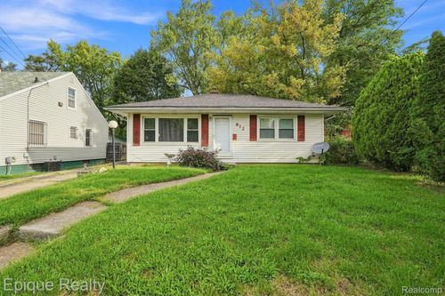 912 W Genesee Street, Flint, MI, 48504 | Card Image