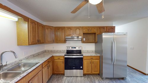 1-506 Sunset St, Ida Grove, IA, 51445-1567 | Card Image