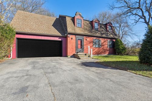 16 Green Ave, Pawcatuck, CT, 06379-2004 | Card Image