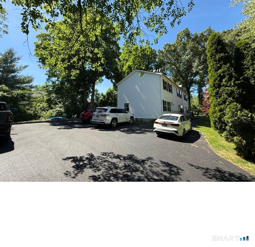 Residential Lease in Danbury 4