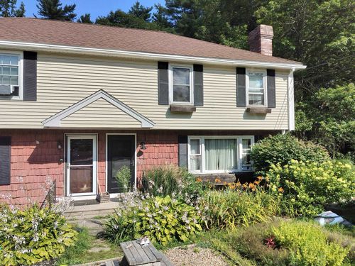 r-9 Blueberry Rd, Derry, NH, 03038-4317 | Card Image