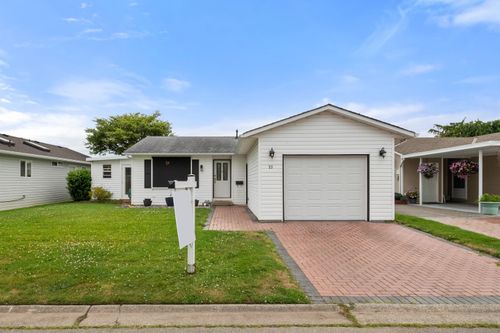 33-45918 Knight Rd, Chilliwack, BC, V2R3X4 | Card Image