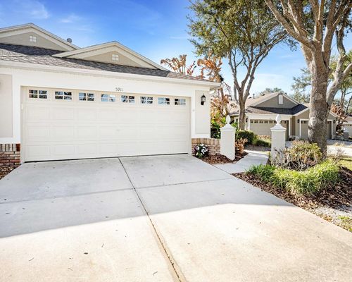 5911 Phoebenest Dr, LITHIA, FL, 33547-1787 | Card Image