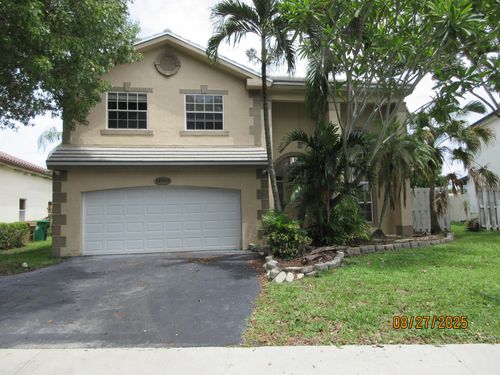 14021 Richwood Pl, Davie, FL, 33325-1293 | Card Image