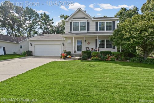 2351 Hickory Circle Dr, Howell, MI, 48855-6414 | Card Image