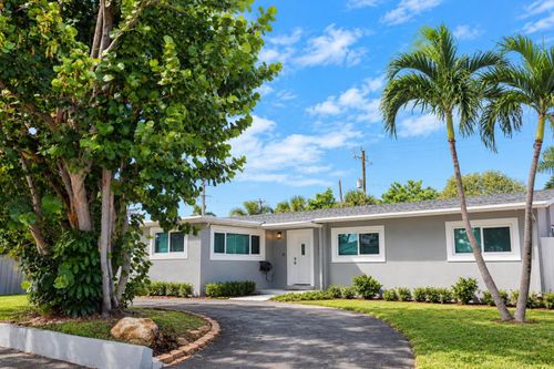 1343 W Ocean Ave, Lantana, FL, 33462-2714 | Card Image