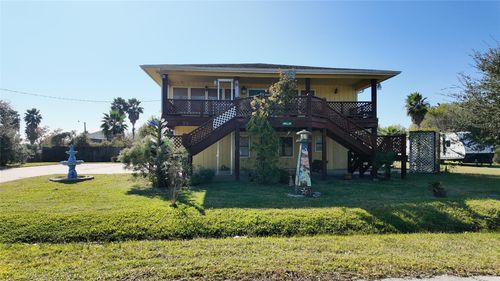 1126 W Canal, Crystal Beach, TX, 77650 | Card Image