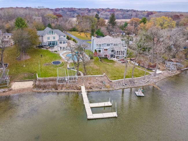 978 East Shore Drive, House other with 6 bedrooms, 7 bathrooms and 7 parking in Fox Lake IL | Image 15