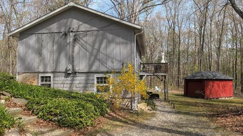 515 Newtown Tpke, Weston, CT, 06883-1120 | Card Image