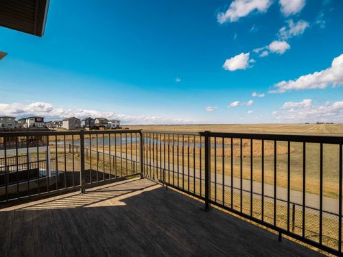 245 Blackwolf Pl N, Lethbridge, AB, T1H7J2 | Card Image