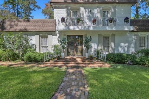 493 Monticello Park, Conroe, TX, 77302-3073 | Card Image