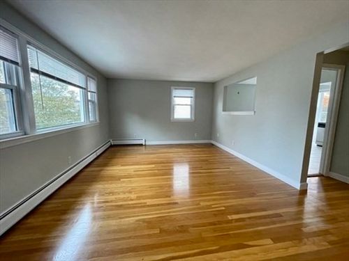 2-59 Desoto Rd, Boston, MA, 02132-6004 | Card Image
