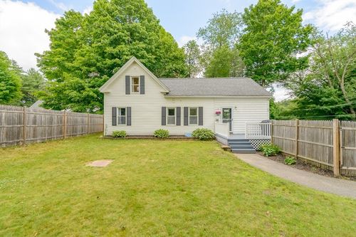 11 Province St, Pepperell, MA, 01463-1750 | Card Image