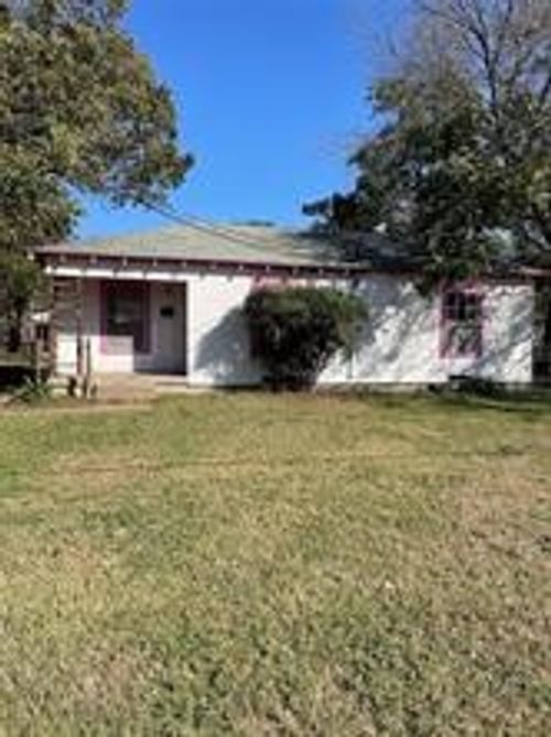 8361 Transit St, Dallas, TX, 75217-7047 | Card Image