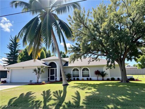 310 Se 32nd St, Cape Coral, FL, 33904-4131 | Card Image