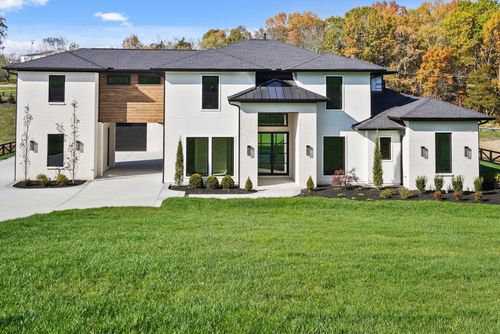 6057 Stone Cliff Ln, Franklin, TN, 37064-3587 | Card Image