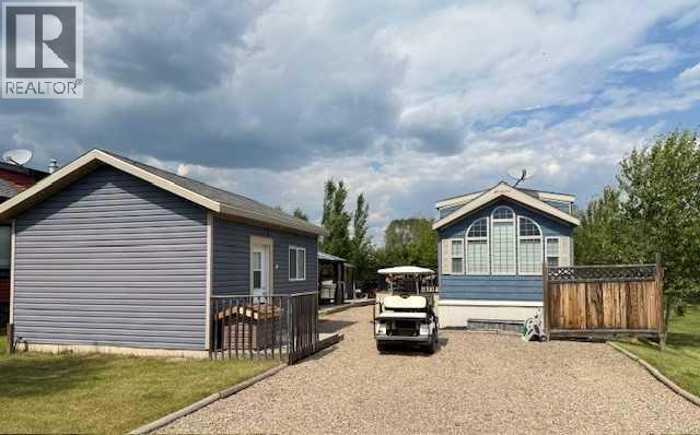 Residential in Lac Des Iles
