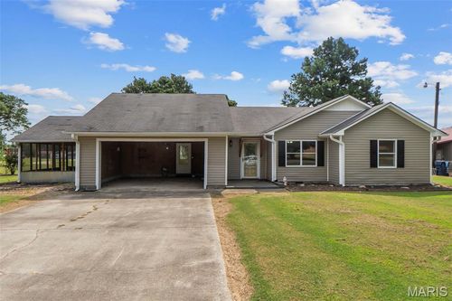 710 S Anthony St, Kennett, MO, 63857-3629 | Card Image