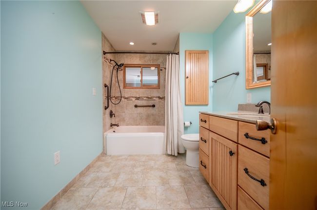 573 Grandview Ave, House other with 3 bedrooms, 2 bathrooms and null parking in East Palestine OH | Image 33