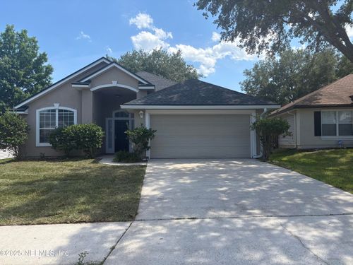 2821 Cross Creek Dr, GREEN COVE SPRINGS, FL, 32043-6238 | Card Image