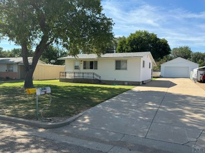 Front View with spacious driveway | Image 2