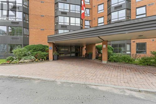 1109-80 Sandcastle Dr, Nepean, ON, K2H9E7 | Card Image
