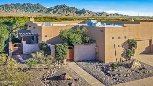 4091 S Wolf Run Road, Green Valley, AZ, 85614 | Card Image