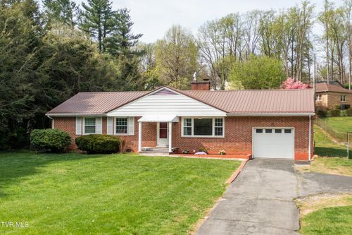 2000 Lee Hwy, Bristol, VA, 24201-1658 | Card Image