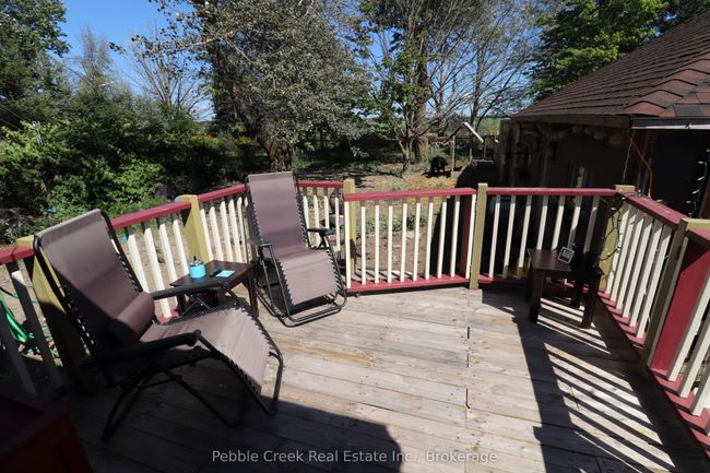 85042 Bluewater Highway, House other with 7 bedrooms, 3 bathrooms and 7 parking in Goderich ON | Image 36
