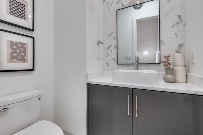14911 Reserve Circle, Townhouse with 3 bedrooms, 4 bathrooms and null parking in Addison TX | Image 27