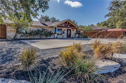 1612 George Bush Dr, College Station, TX, 77840-3118 | Card Image