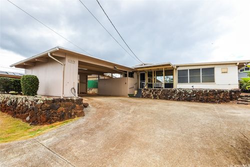 1579 Hoonipo St, Pearl City, HI, 96782-2224 | Card Image