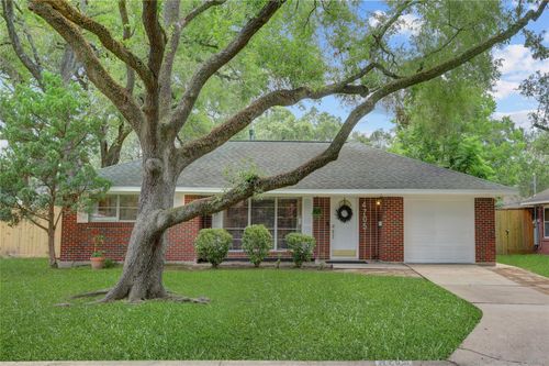 4705 Sanford Rd, Houston, TX, 77035-5903 | Card Image