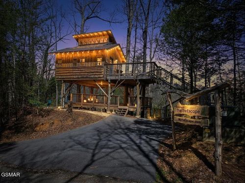 1233 Secona Way, Sevierville, TN, 37876 | Card Image