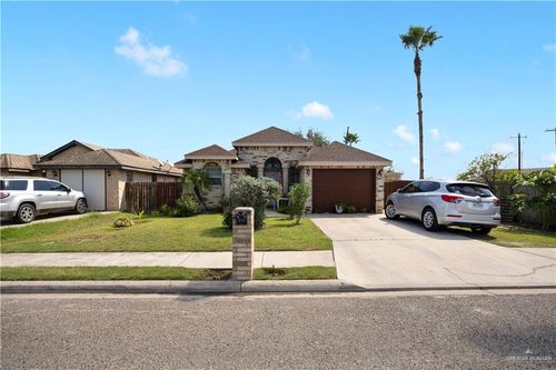 613 S Moorefield Rd, Mission, TX, 78572-3926 | Card Image
