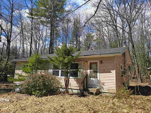 1089 Nh Route 16, Glen, NH, 03838-6219 | Card Image