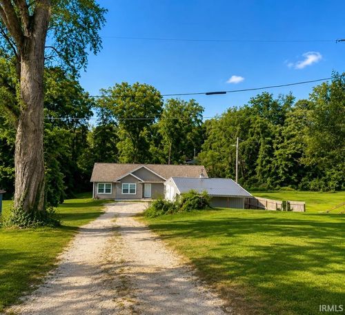 1319 W Commerce Street, Brownstown, IN, 47220-1708 | Card Image