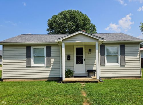 213 Franklin St, Edinburgh, IN, 46124-1209 | Card Image