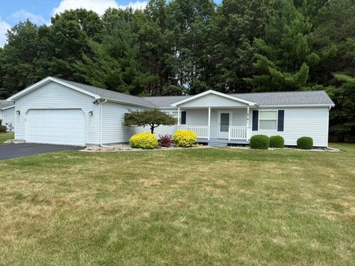 7878 Schooner Ln, Canadian Lakes, MI, 49346-9220 | Card Image