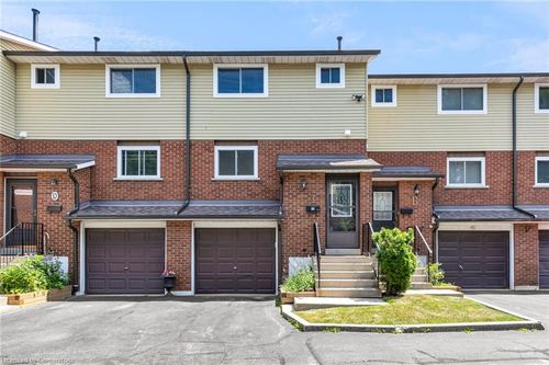 c-924 Mohawk Rd W, Hamilton, ON, L9C6Z3 | Card Image