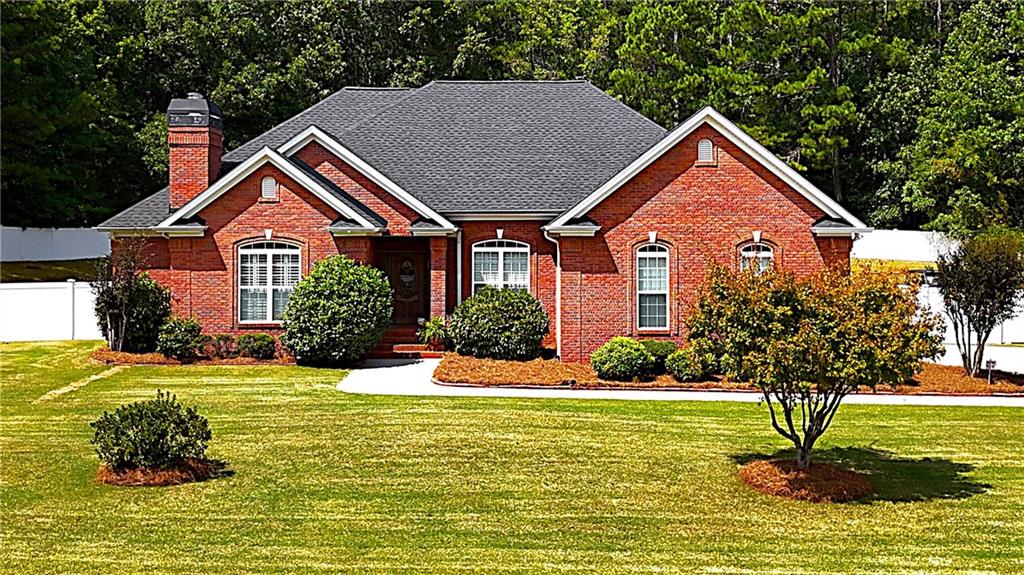 Mallard Dr, Carrollton, GA 30116