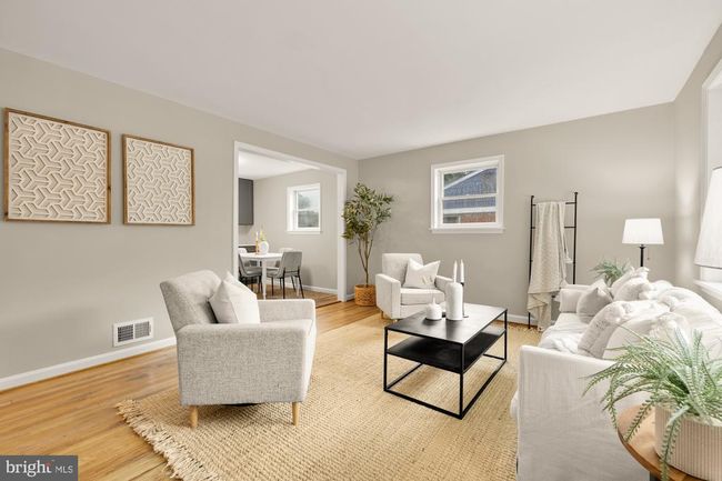 909 Snure Rd, House other with 4 bedrooms, 2 bathrooms and null parking in SILVER SPRING MD | Image 5