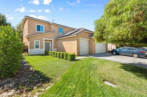 1359 Laurestine Way, Beaumont, CA, 92223-8464 | Card Image