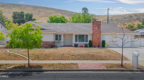 252 W Columbia Rd, Thousand Oaks, CA, 91360-3211 | Card Image