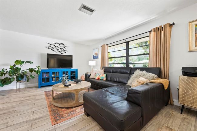 6604 23 Rd Ave W, House other with 3 bedrooms, 2 bathrooms and null parking in BRADENTON FL | Image 7